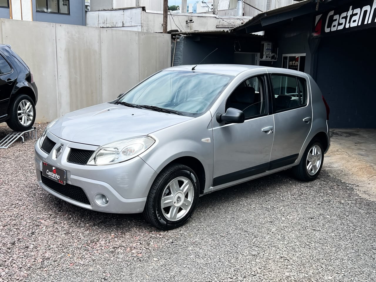 Renault Sandero 1.6 2010