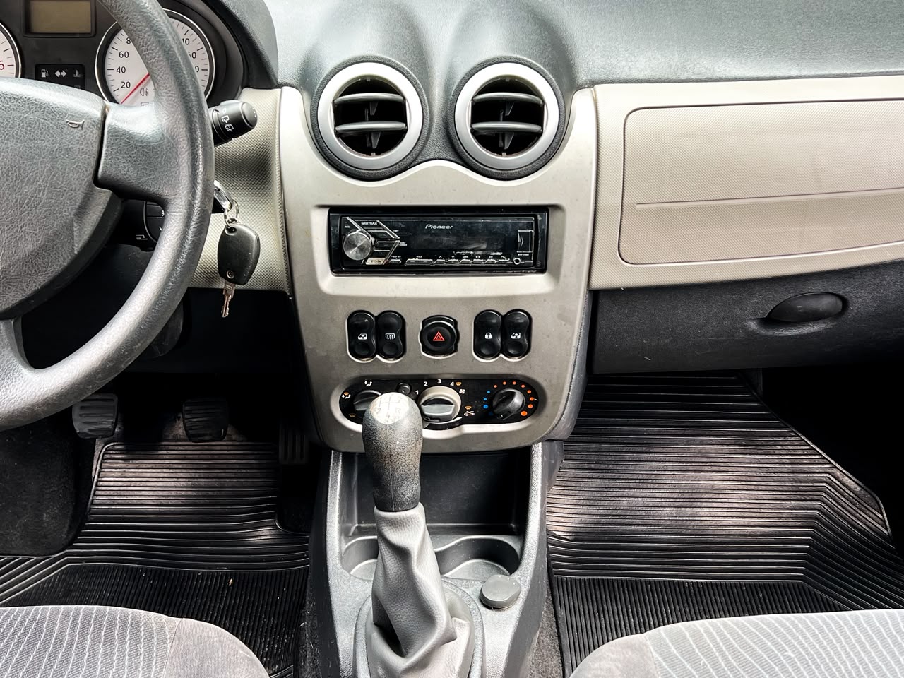 Renault Sandero 1.6 2010