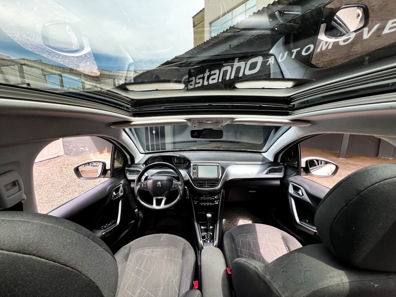 Peugeot 208 1.6 2016